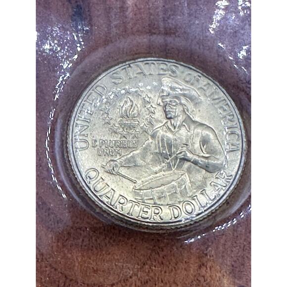 VTG Wooden Clock With Bicentennial Quarters 1976 Coins - Picture 3 of 16